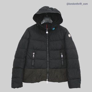 OUR RARE FINDS MONCLER JACKET🔥🚫💯